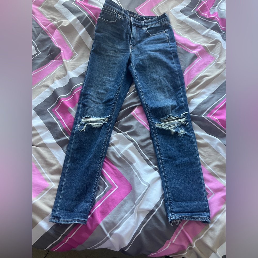 American Eagle Mom Jeans